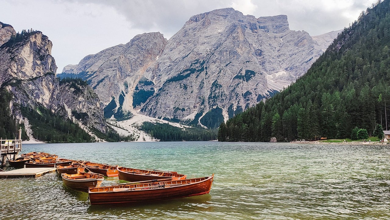 The Most Scenic Drives in Canada’s National Parks